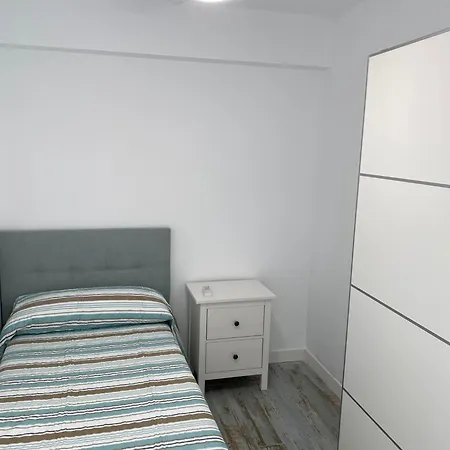 Playa Sorolla アパート ベニドルム